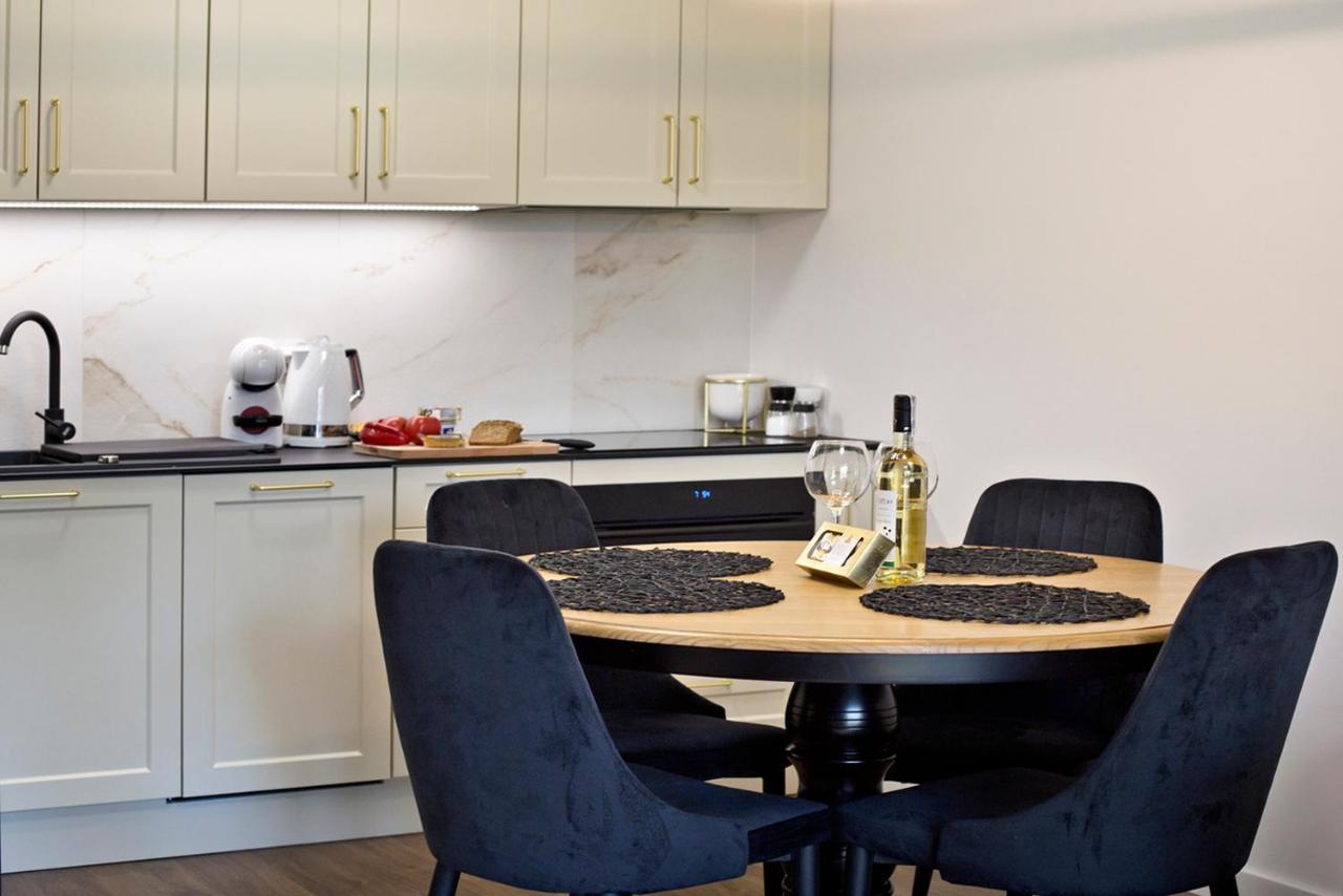 Marina Mokotow P&O Serviced Apartments 바르샤바 외부 사진